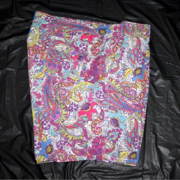 Bugatchi Uomo Paisley Swim Trunks - Picture 3 of 6